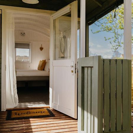 Little England Retreats - Cottage, Yurt And Shepherd Huts Othery Esterno foto