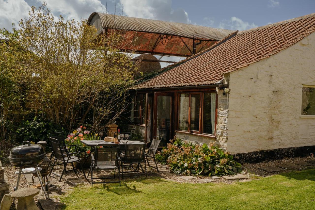 Little England Retreats - Cottage, Yurt And Shepherd Huts Othery Esterno foto