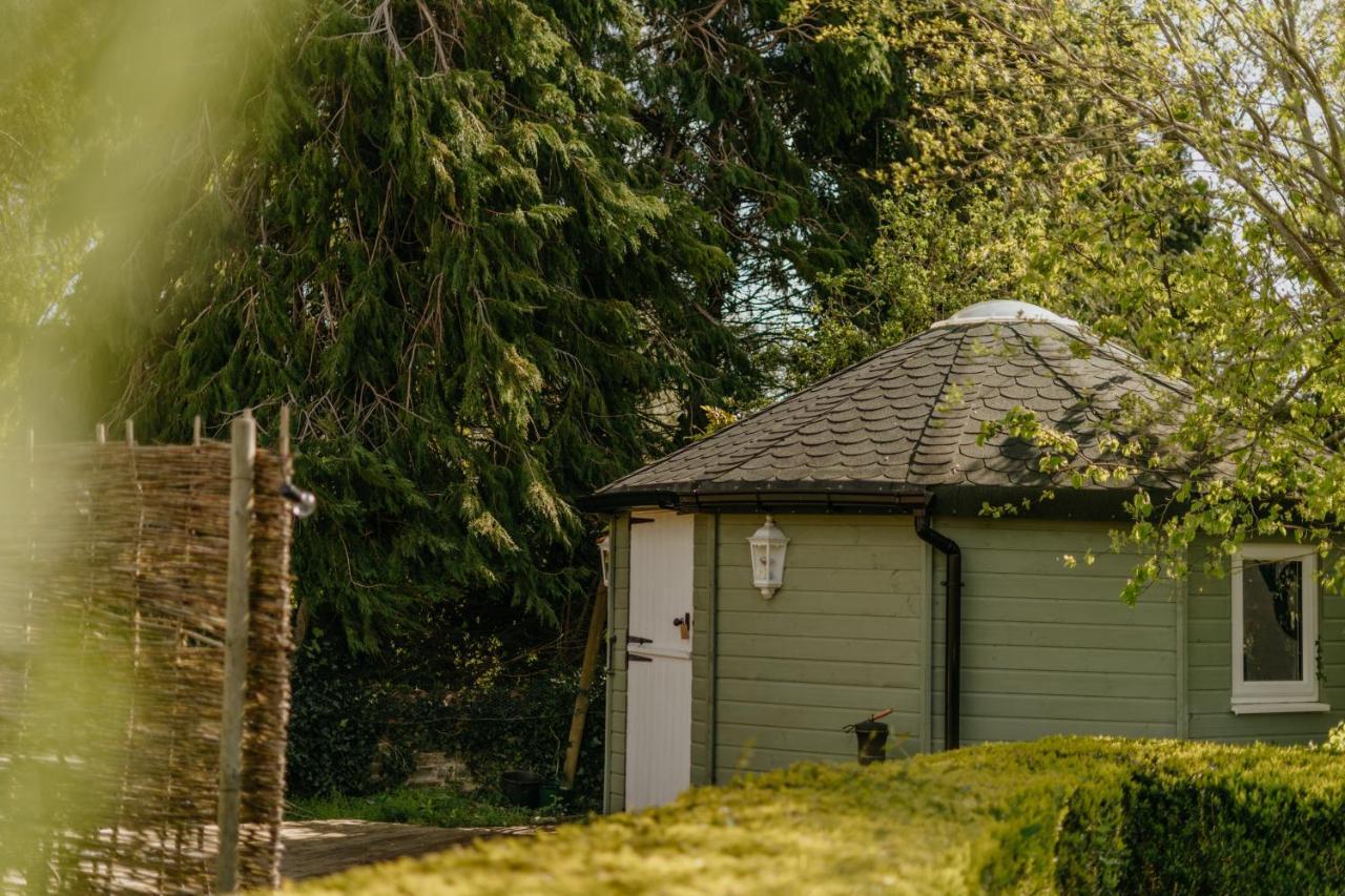 Little England Retreats - Cottage, Yurt And Shepherd Huts Othery Esterno foto