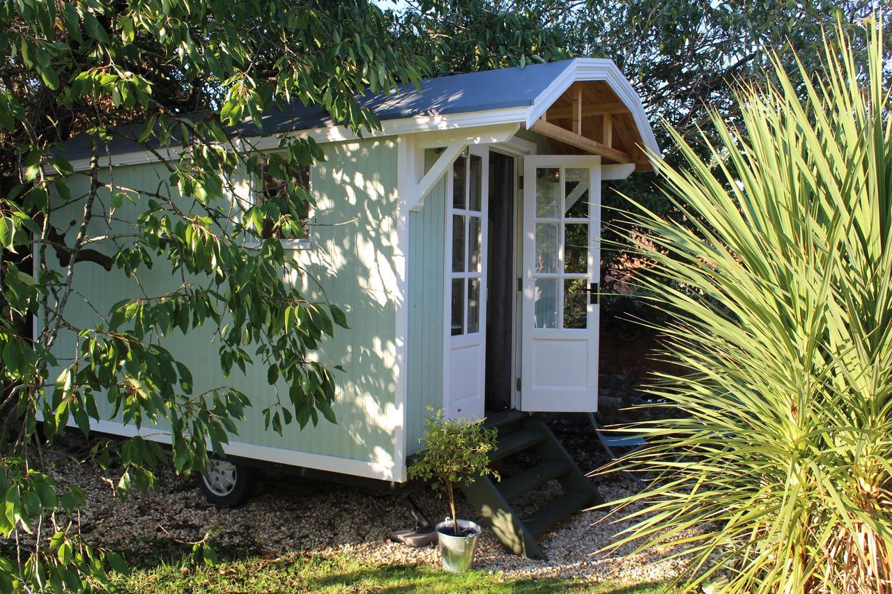 Little England Retreats - Cottage, Yurt And Shepherd Huts Othery Esterno foto
