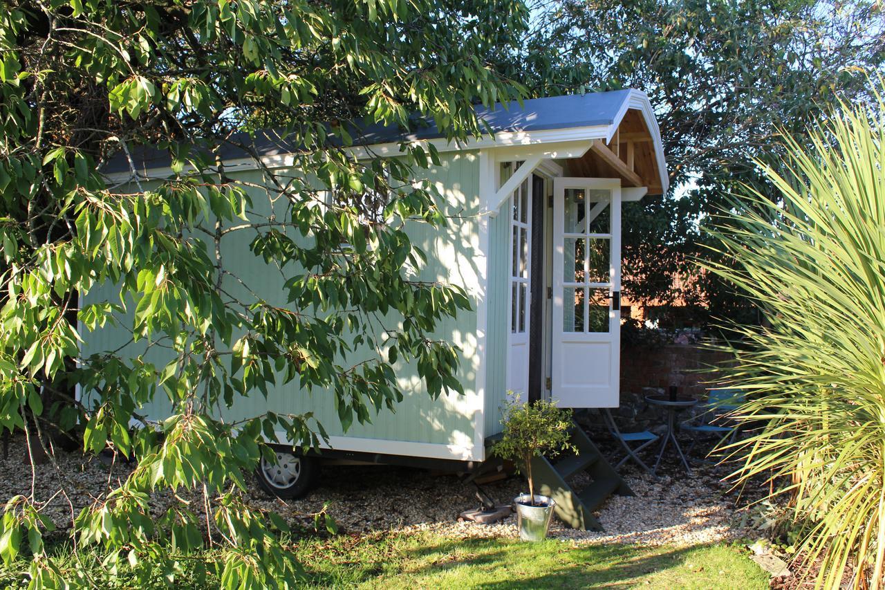 Little England Retreats - Cottage, Yurt And Shepherd Huts Othery Esterno foto